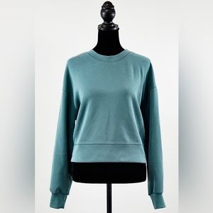 Softstreme Perfectly Oversized Cropped Crew in Teal, size 2